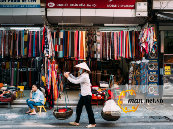 Phải xuất hóa đơn cho mọi đơn hàng, kể cả những món chỉ vài nghìn đồng? Các chủ cửa hàng nhỏ bày tỏ khó khăn