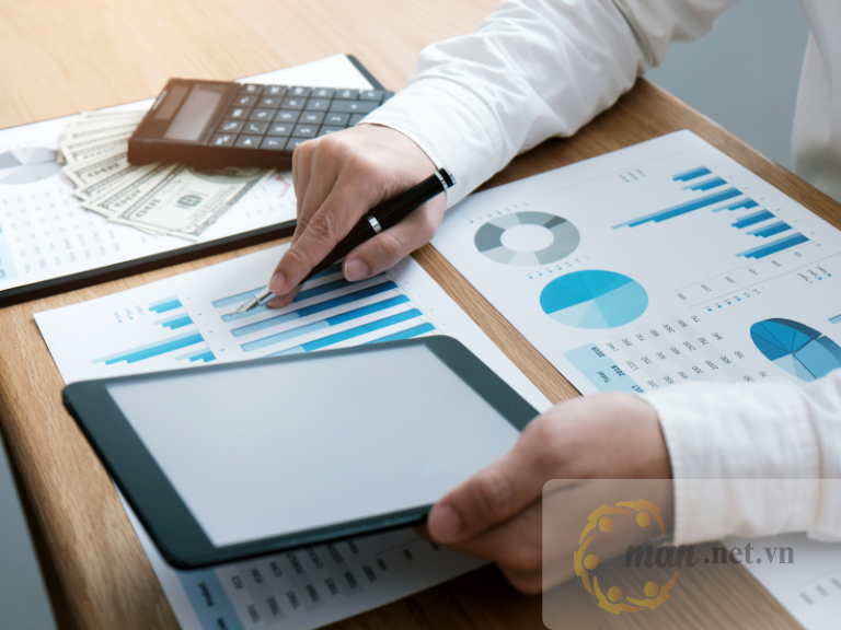 Bảng phân tích chi phí dịch vụ kiểm toán báo cáo tài chính 2025 với các yếu tố ảnh hưởng đến giá thành