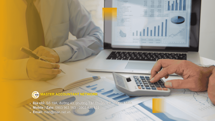 Đặc điểm so sánh kế toán nội bộ và thuê ngoài trong doanh nghiệp nhỏ và vừa