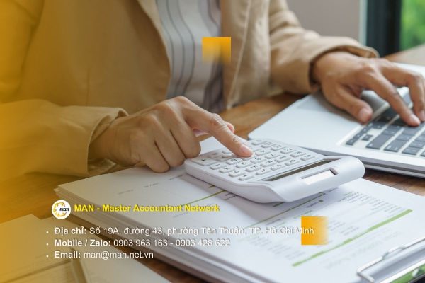 Bảng báo giá kiểm toán báo cáo tài chính (BCTC) năm 2025 theo quy mô doanh nghiệp, giúp lập kế hoạch chi phí kiểm toán chính xác