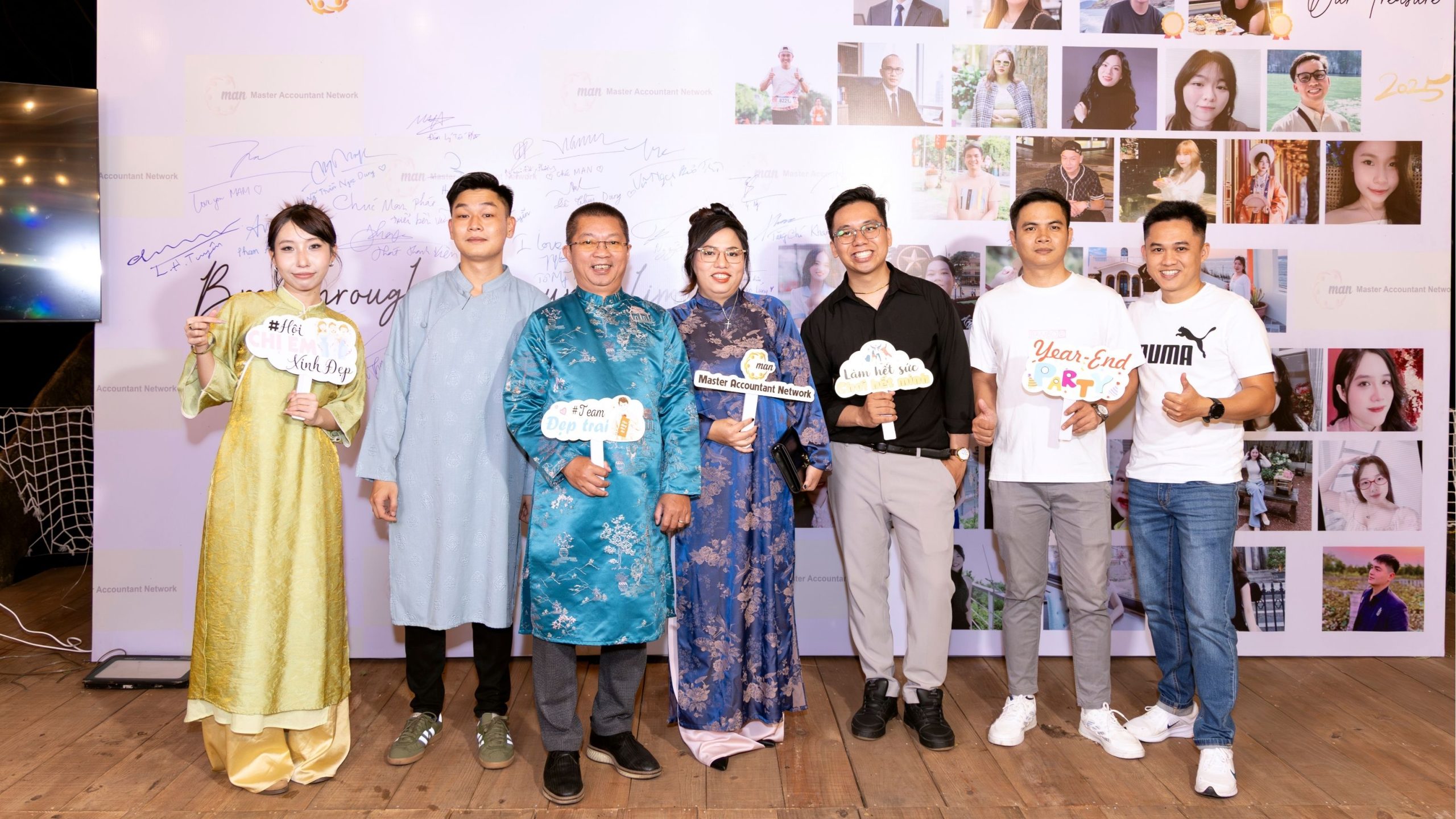 Với Marketing, không có niềm vui nào lớn hơn việc được gặp gỡ những khách hàng và đối tác mới.