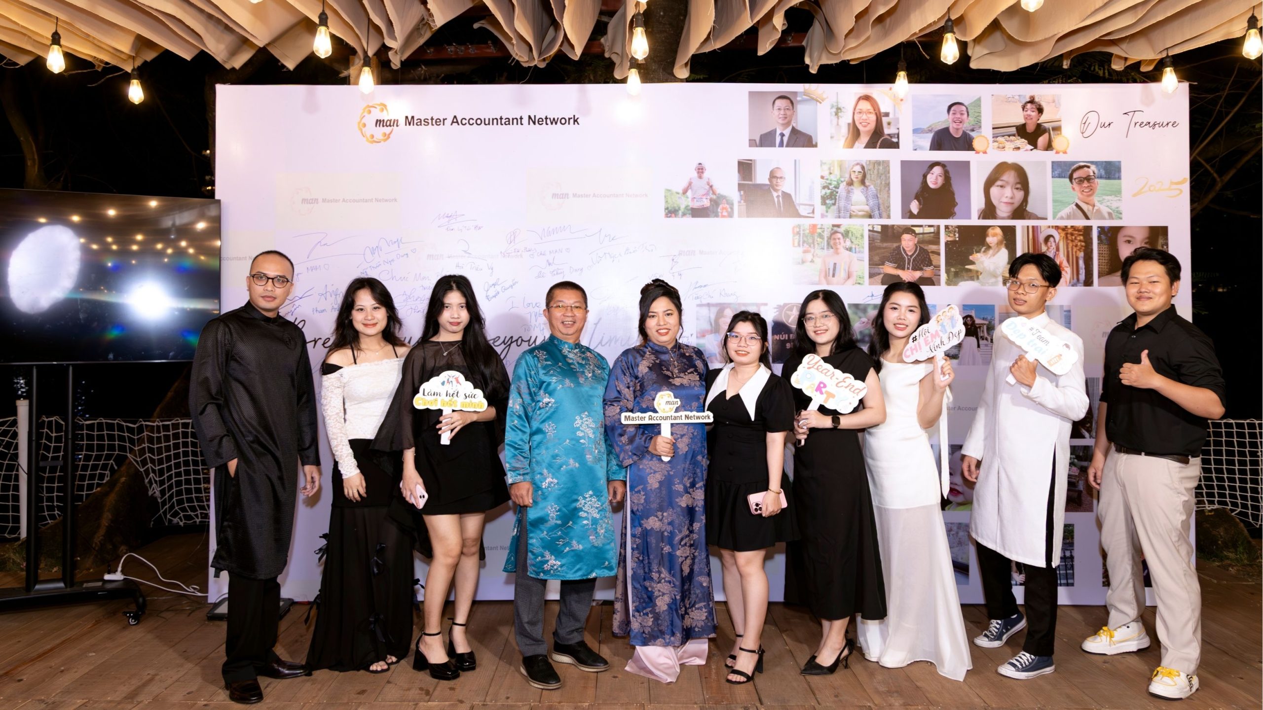 Các thành viên team nghiệp vụ luôn cam kết đem lại những giá trị dịch vụ tối ưu nhất cho khách hàng của MAN