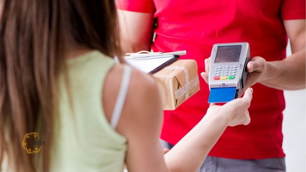 Công văn 2398/CT-CS: Mua hàng trả góp từ 05 triệu đồng phải chuyển khoản